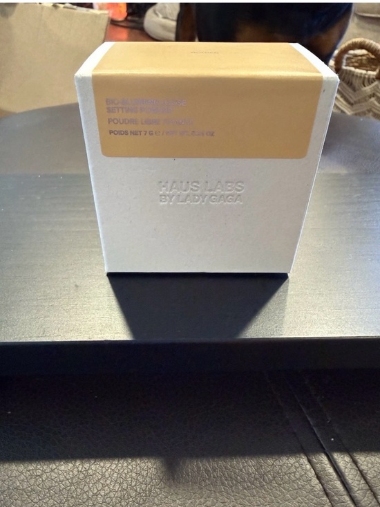 Haus Labs By Lady Gaga Other - HAUS Labs Bio-Blurring Loose Setting Powder~GOLDEN .24oz/7g FULL SZ